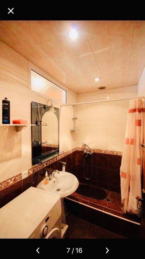Center Hostel And Tours Yerevan Ngoại thất bức ảnh